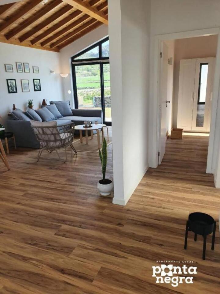 Wine House By Ponta Negra Azores * Altares