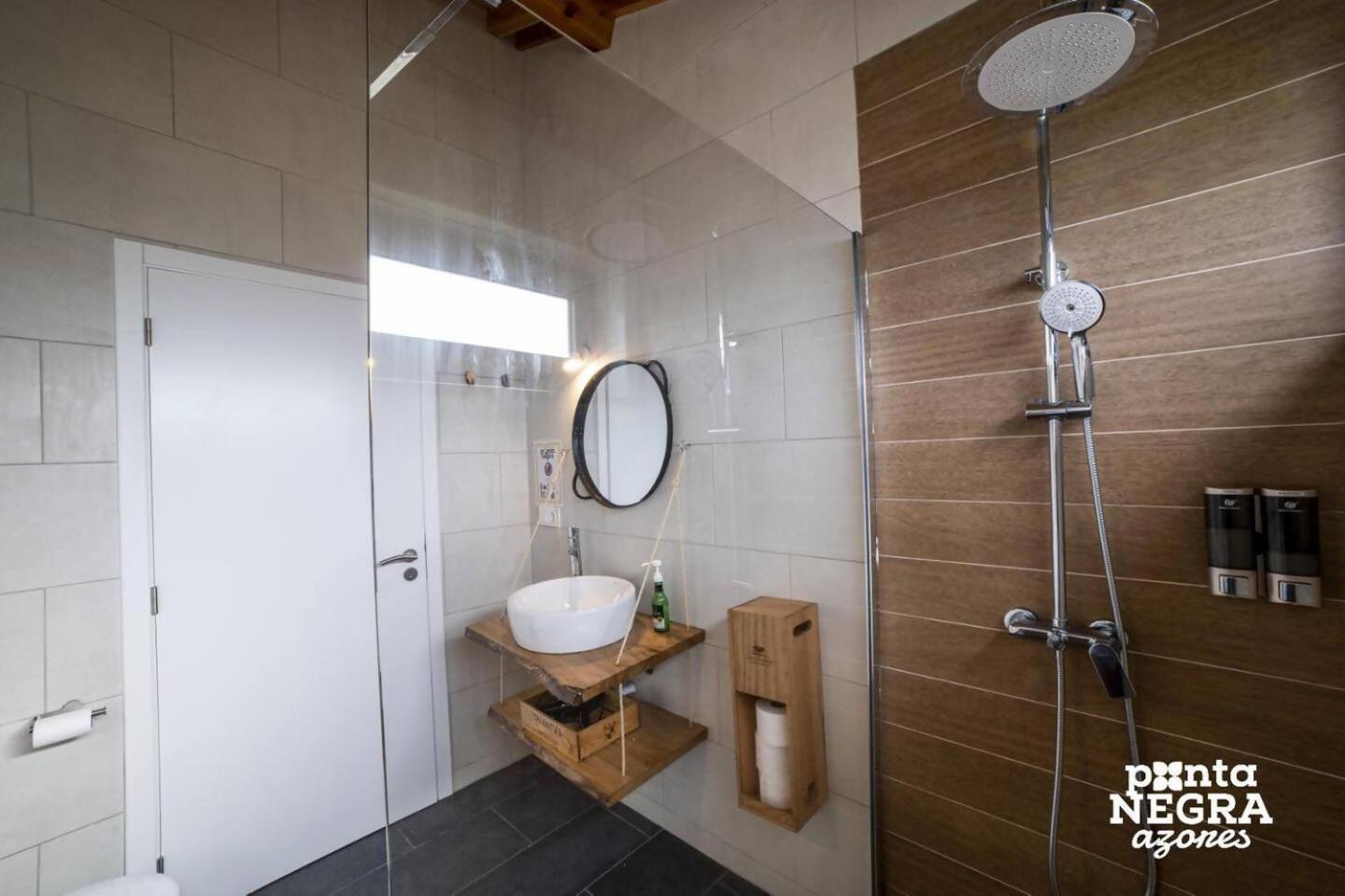 Vakantiehuis Wine House By Ponta Negra Azores Altares